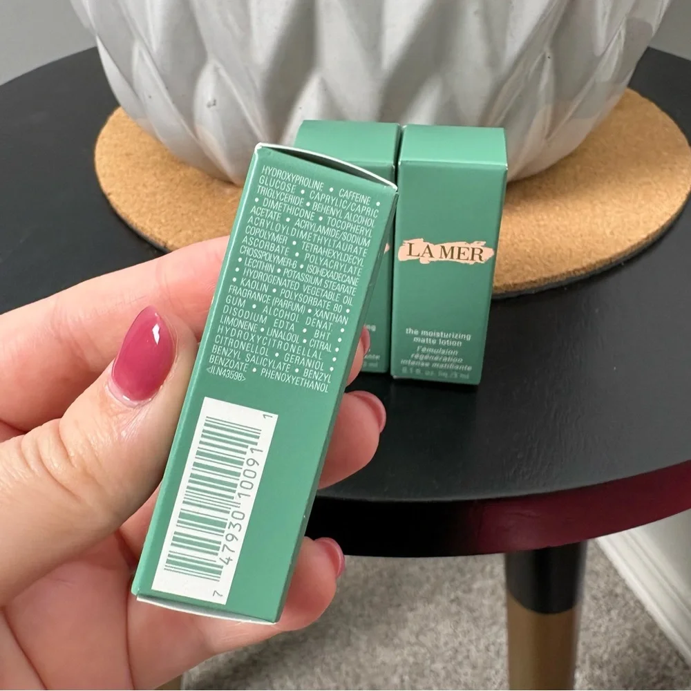 La Mer .1 fl oz / 3ML The Moisturizing Matte Lotion